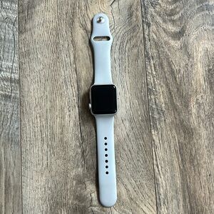 Used apple series 3 watch